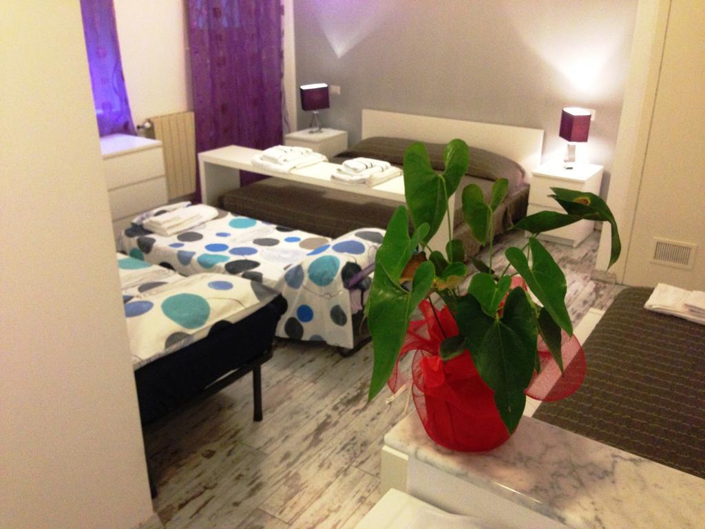 B&B La Terrazza Sul Mare Taormina Rum bild