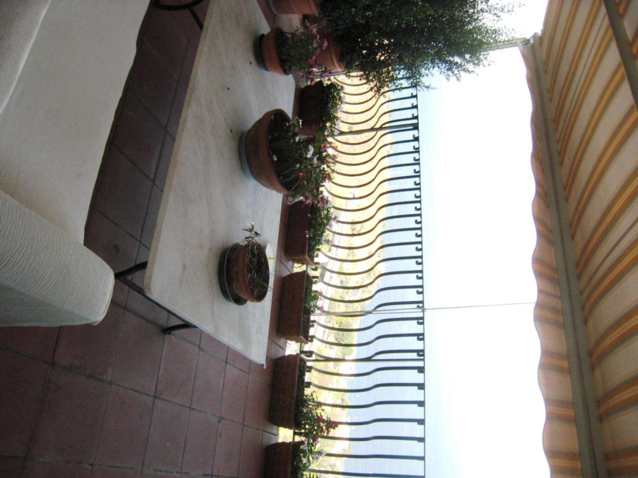 B&B La Terrazza Sul Mare Taormina Exteriör bild